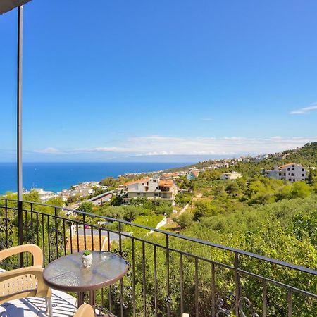 חאניה Loucerna Suites Chania מראה חיצוני תמונה