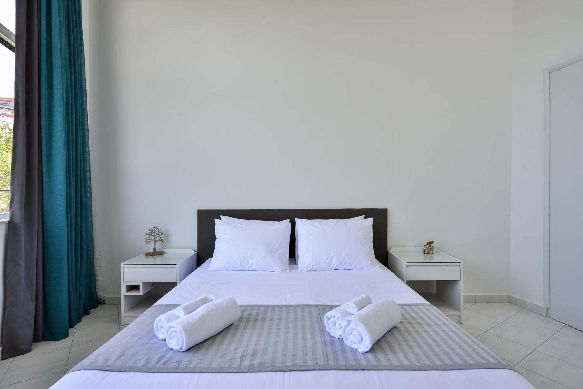 חאניה Loucerna Suites Chania מראה חיצוני תמונה